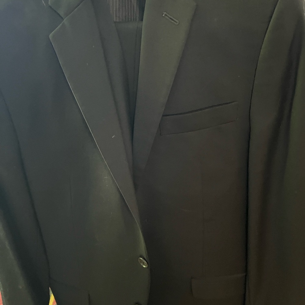 Calvin Klein Elegant Black Suit